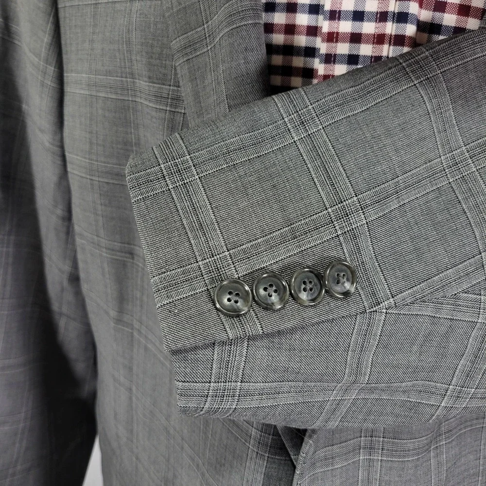 Stafford Men's Sport Coat‎ Blazer Two Button Gray Plaid Wool Blend Classic 50R